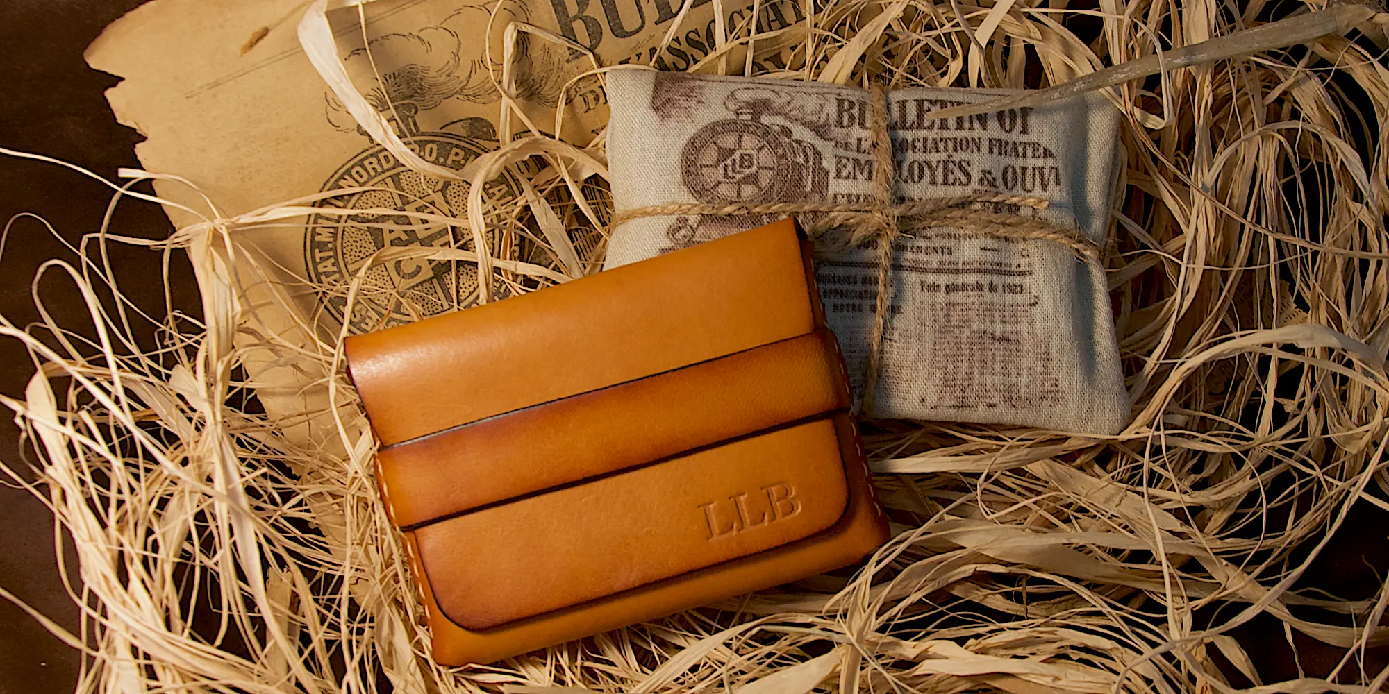 Minimalist leather wallets